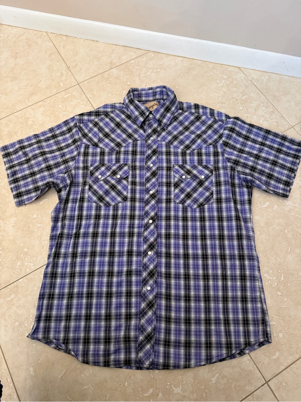 Men's Wrangler Purple Plaid Short-Sleeve Snap Up Shirt